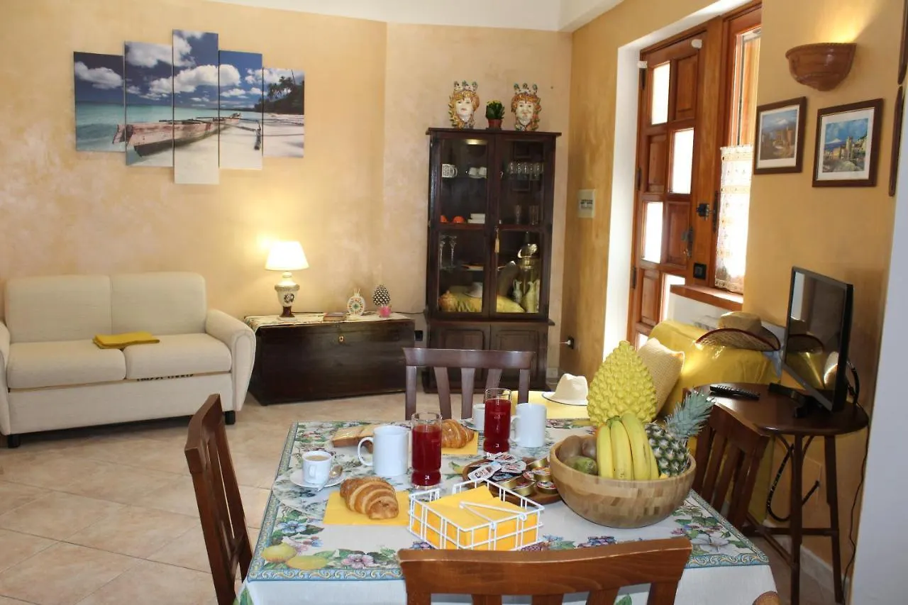 La Nina Apartment Taormina 0*,  Italy